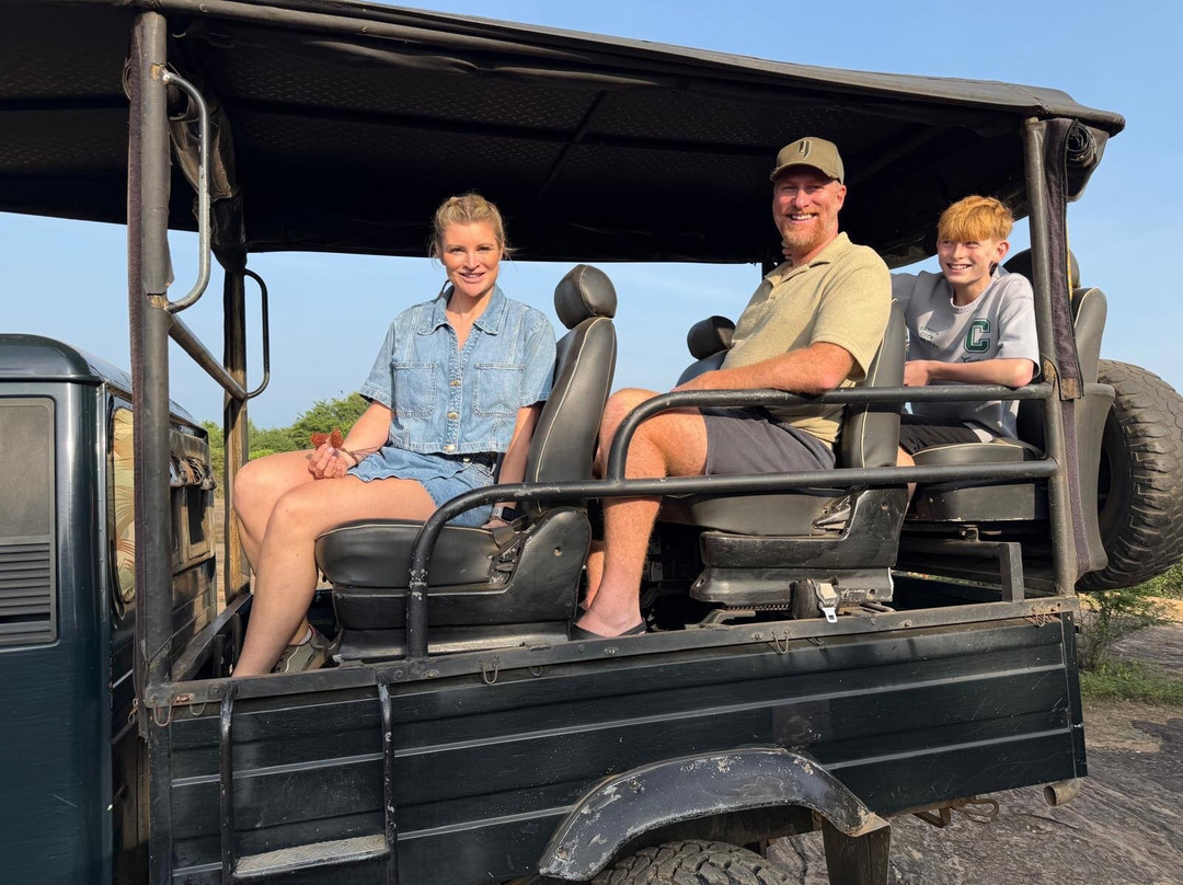 Kasun Yala Taxi Service-蒂瑟默哈拉默必去景点