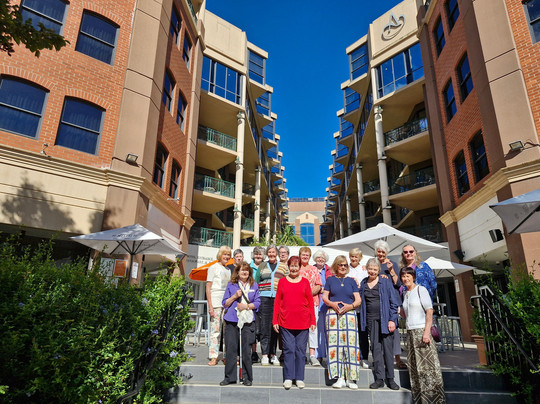 里弗沃克阿莫拉酒店主图