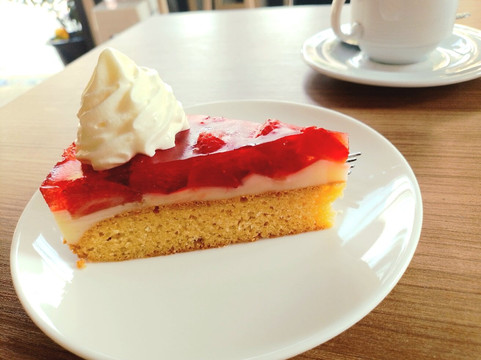 Yupa Salon With Coffee And Cake主图