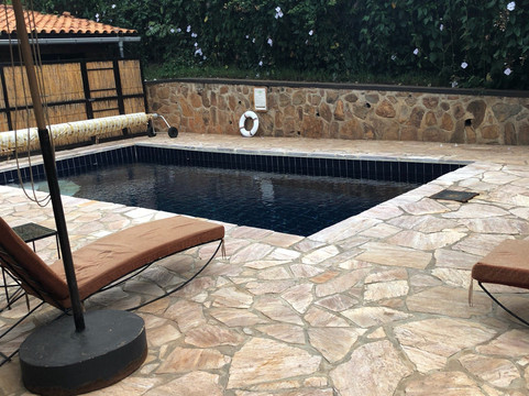 天堂餐厅精品酒店主图