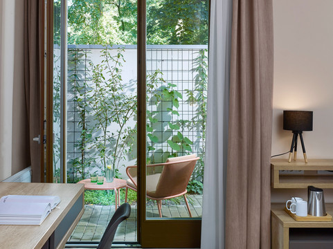 潘斯卡花园餐厅及酒店主图