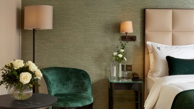 拉思伯恩乡间房屋-客卧