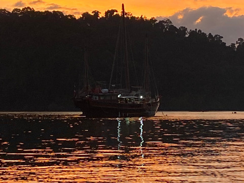 The Junk Liveaboards-Chalong必去景点