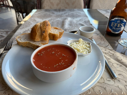 Corner Restaurant主图