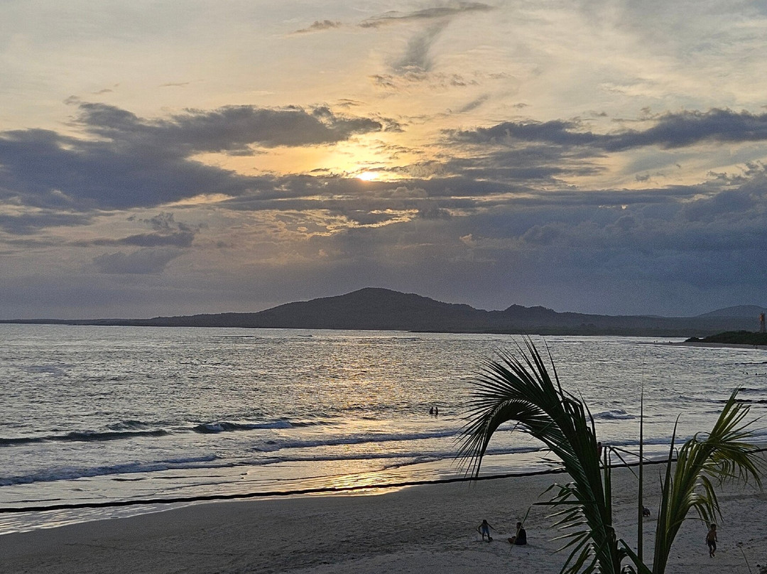 海边村舍酒店主图