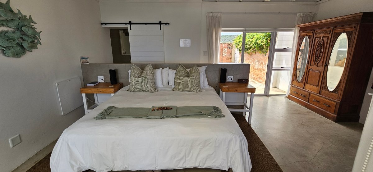 席普拉斯酒店-客卧