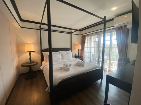 莫拉精品酒店主图