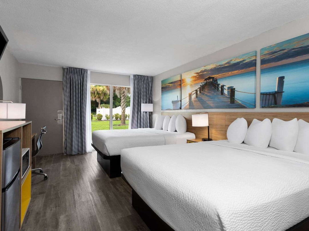 怀尔德伍德I-75温德姆戴斯酒店