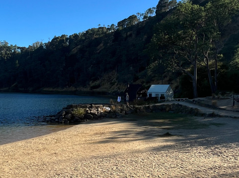 Floating Sauna Lake Derby-Derby必去景点