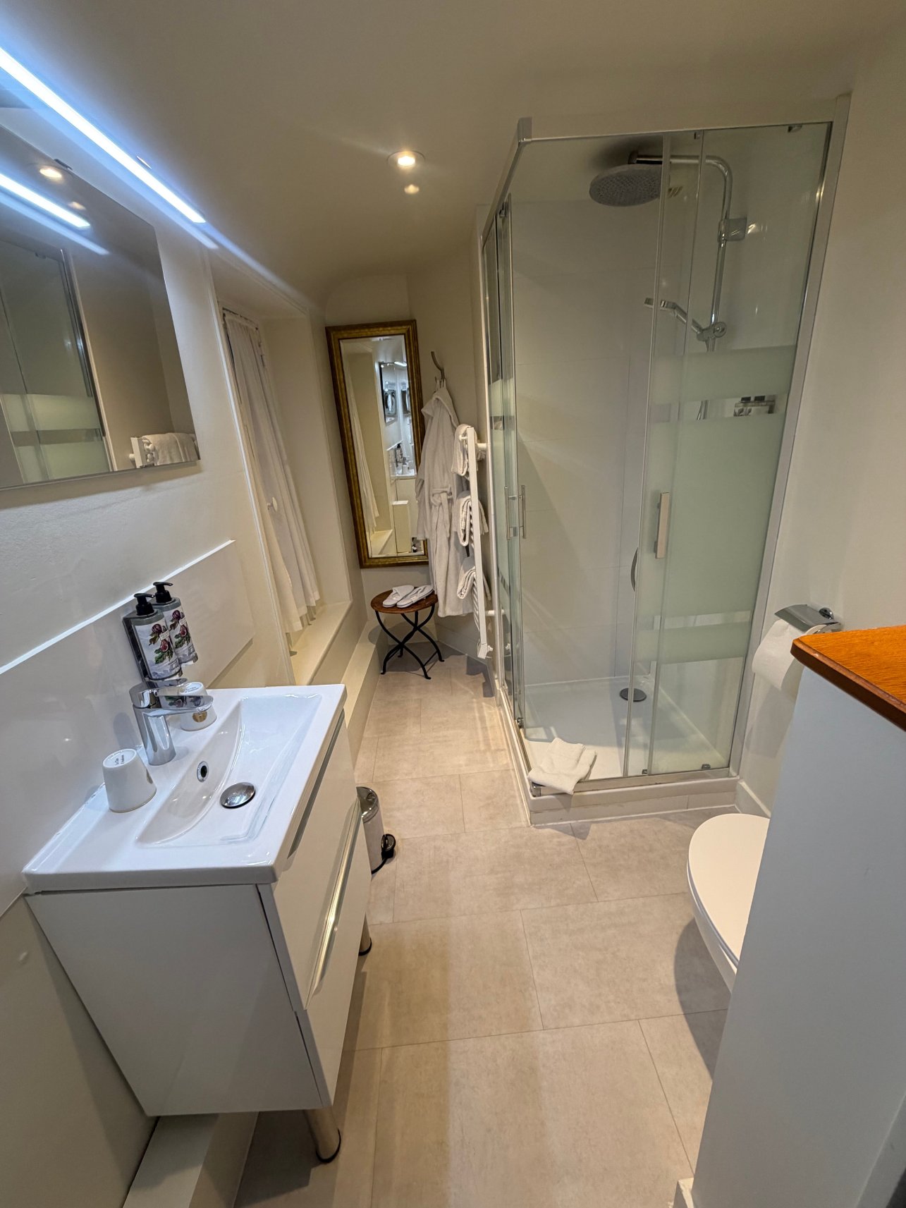 克洛安波西酒店-官方