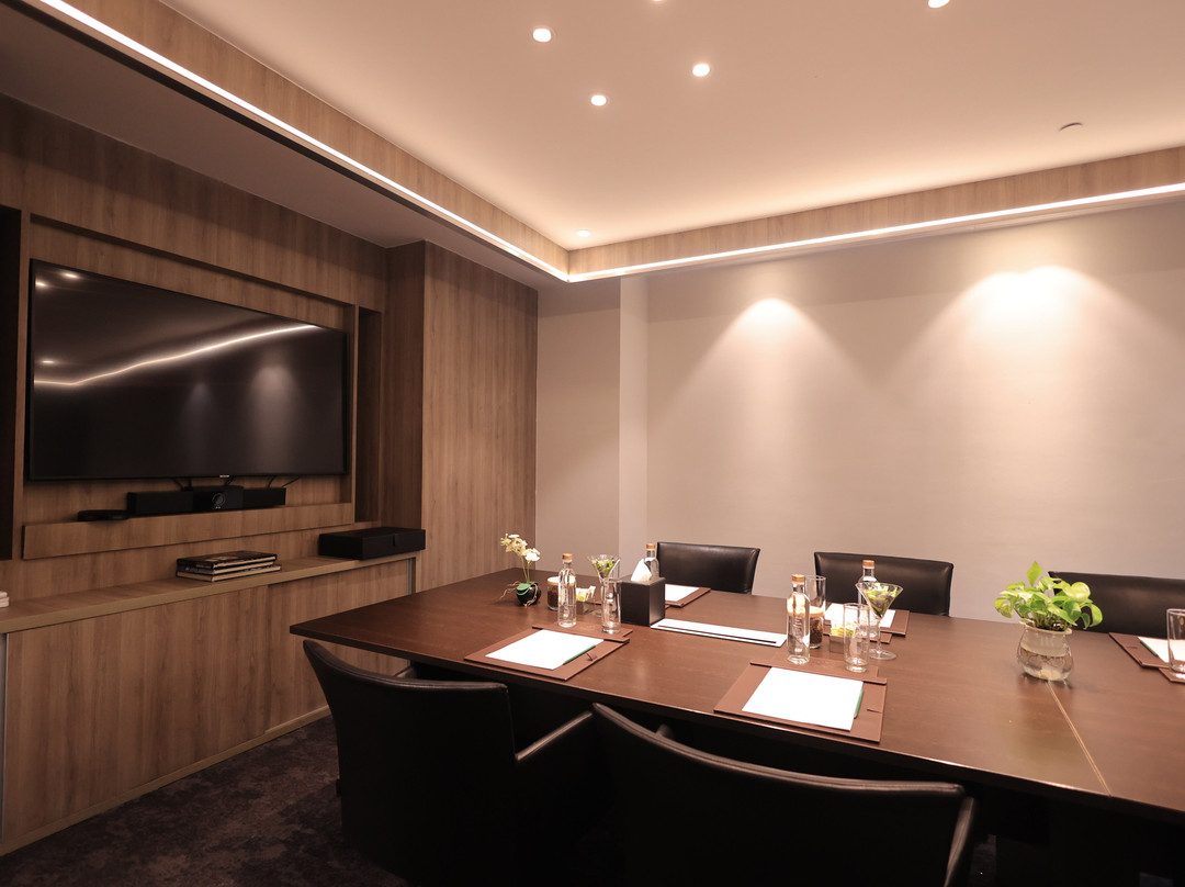 古尔冈90区假日酒店主图