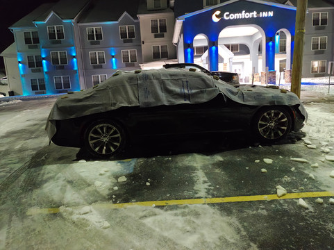 威斯维尔舒适酒店主图