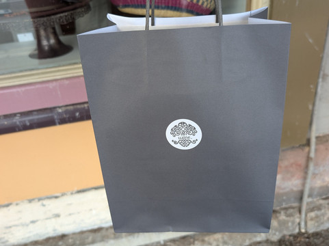 Uaine Candles - Candle Cellar Door