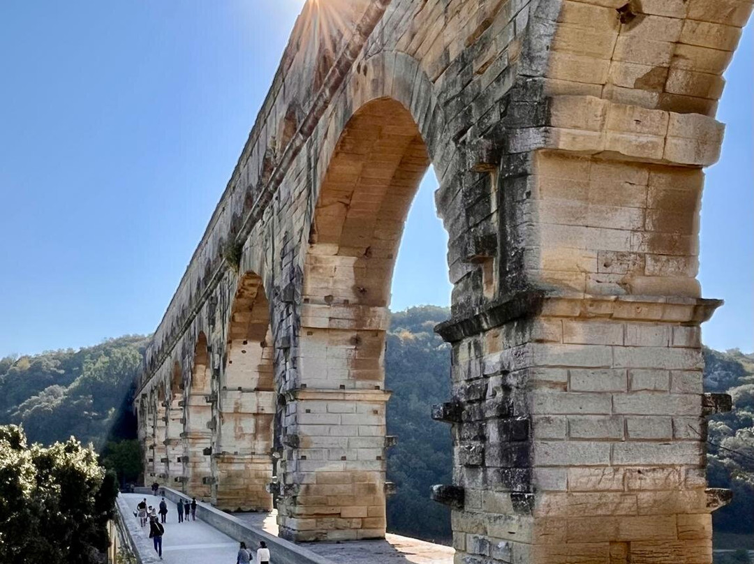 拉克洛斯普拉丁斯酒店主图