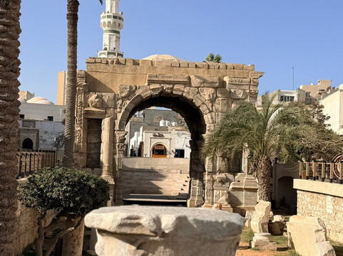 The Arch of Marcus Aurelius-黎波里必去景点