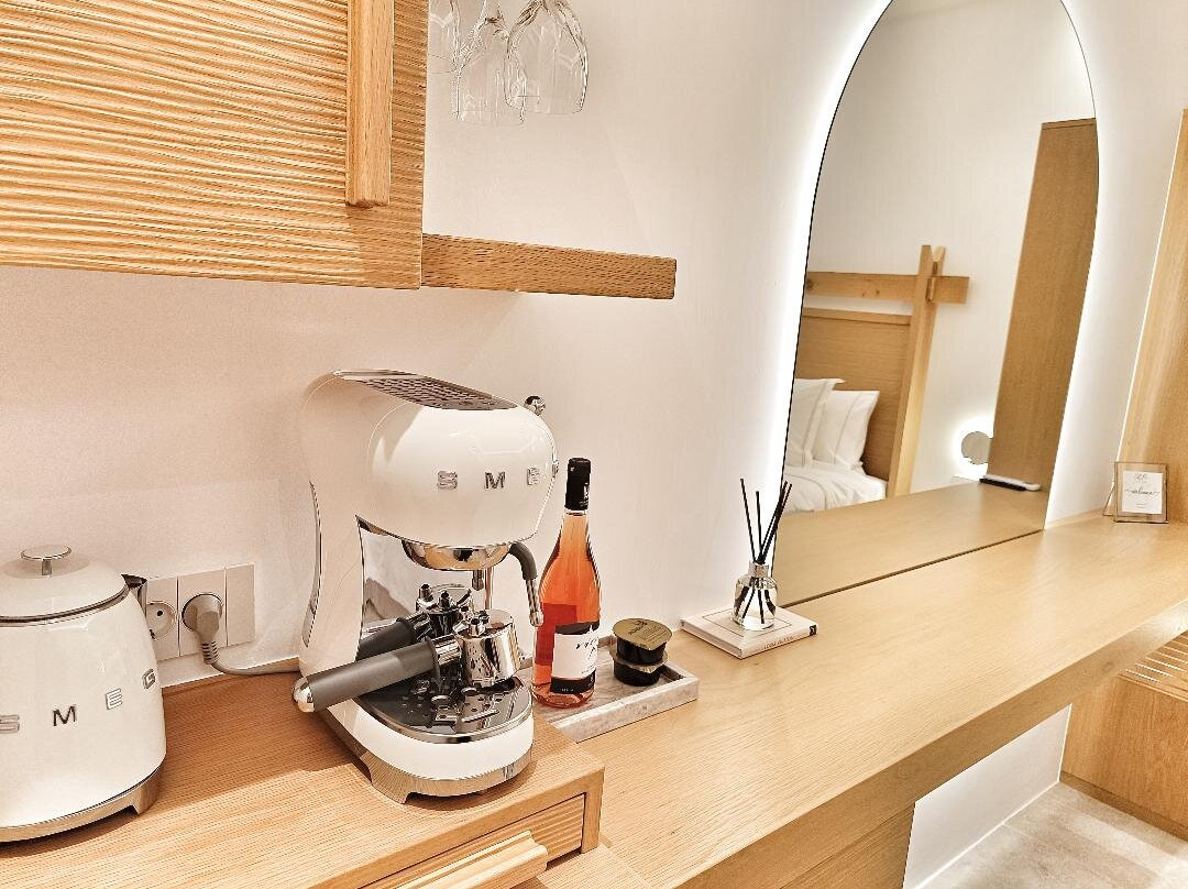 DelMar Suites Syros