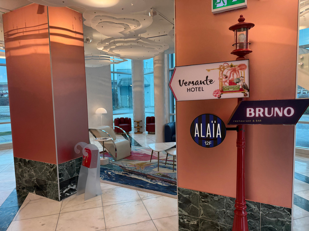 范桑特酒店主图