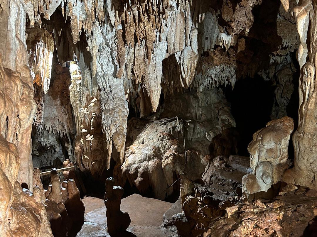 Las Cuevas de Cabarete-喀巴里特必去景点