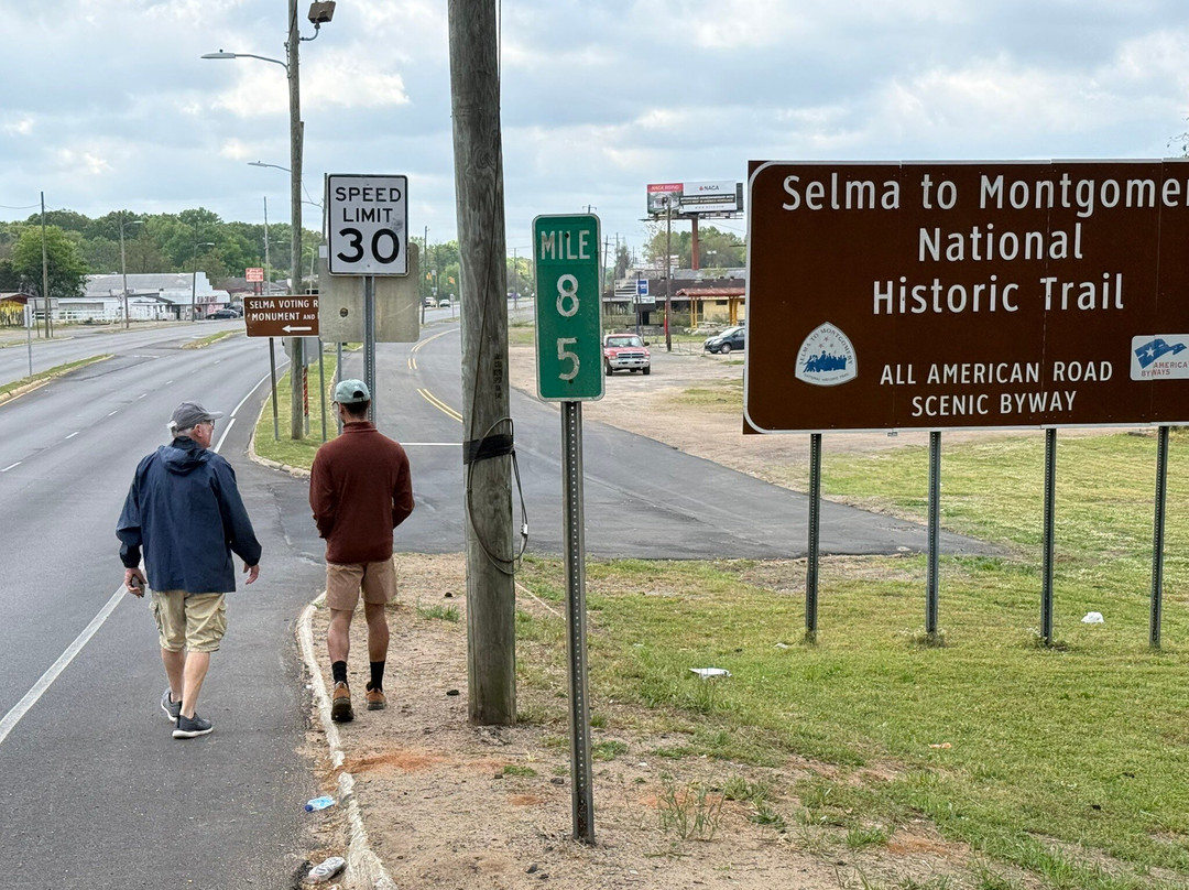 Edmund Pettus Bridge-Selma必去景点