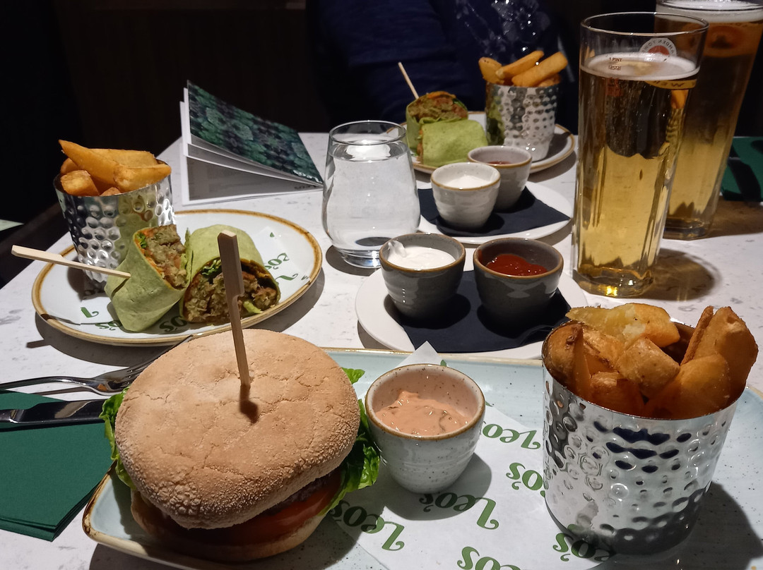 牛津莱昂纳多皇家酒店主图