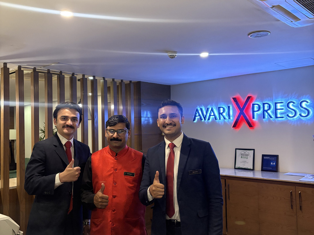 阿瓦里快线古尔伯格酒店主图