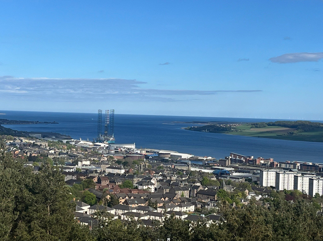 The Dundee Law-敦提必去景点