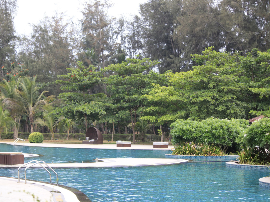 Denissons Beach Resort主图
