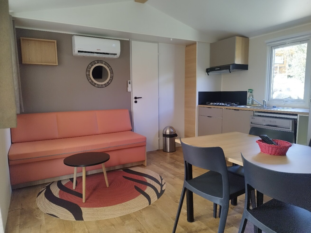Camping Clicochic Castillon De Provence