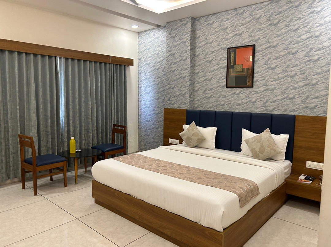 Hotel Grand Ekta