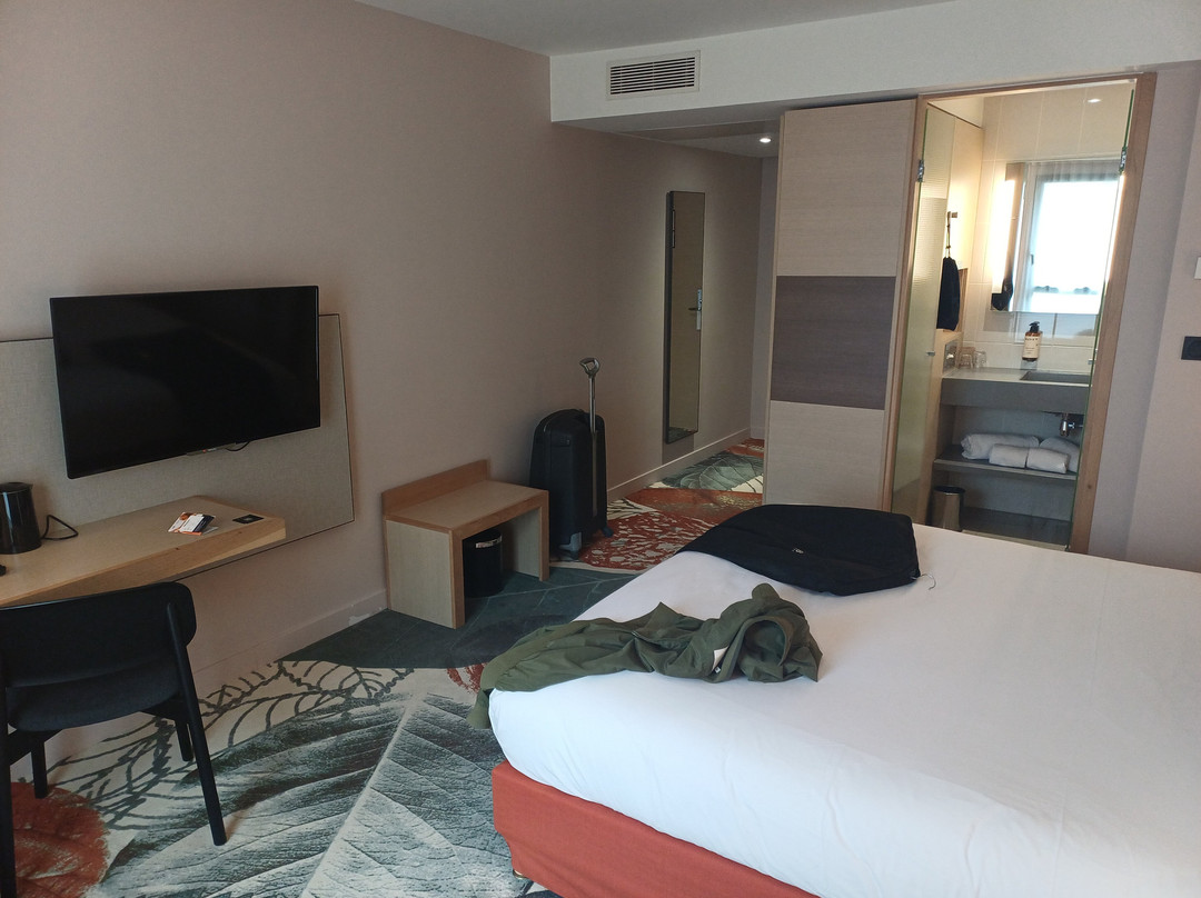 亚眠大教堂美居酒店主图
