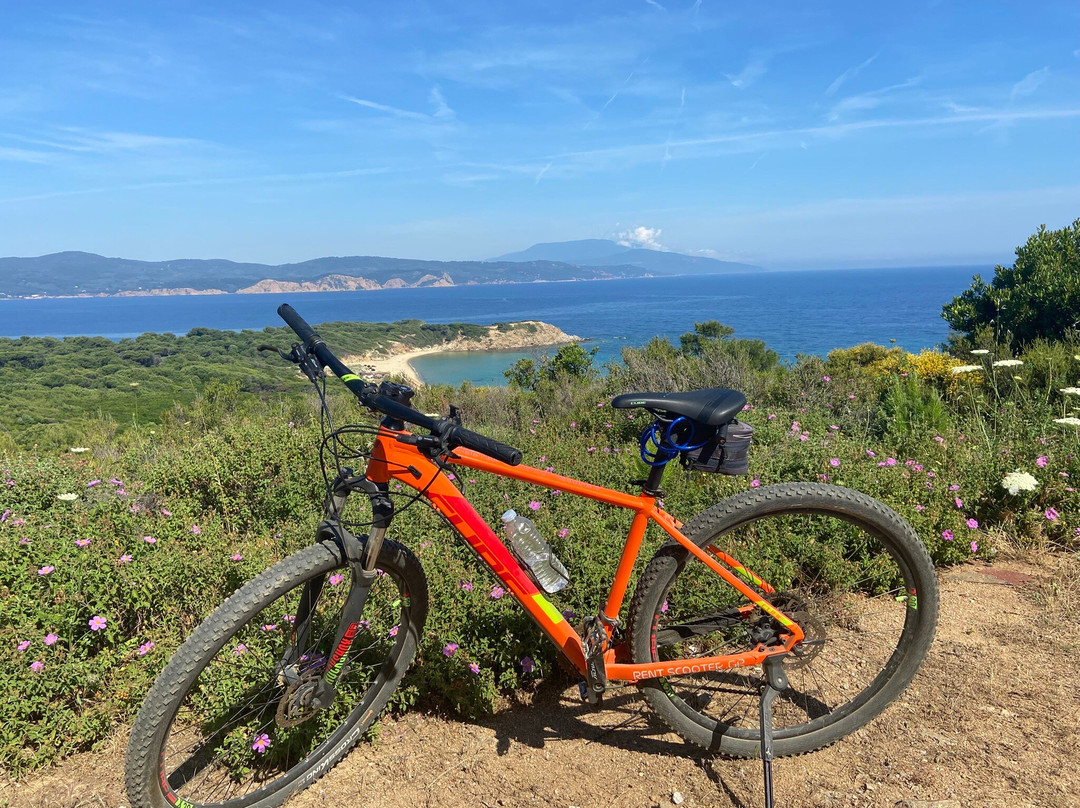 Rent Scooter Skiathos-Skiathos Town必去景点