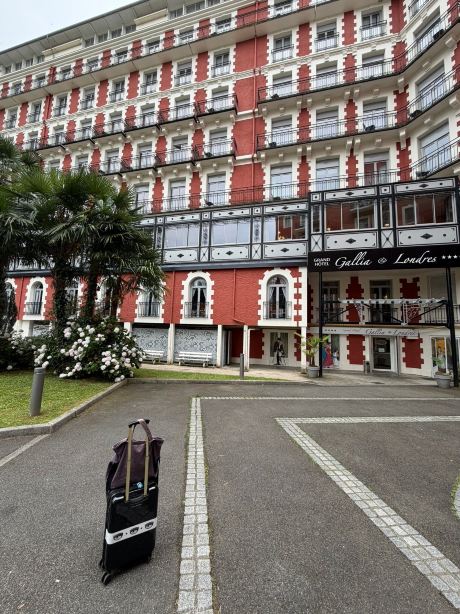 加利亚和伦德雷斯大酒店-旅行者