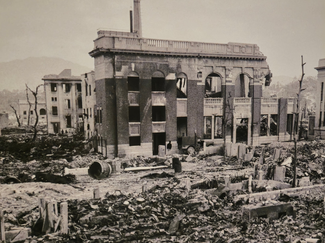 国立广岛追悼原子弹死难者和平祈念馆-广岛市必去景点