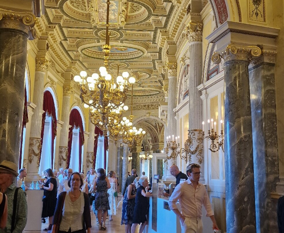 Semper Opera House (Semperoper)-德累斯顿必去景点