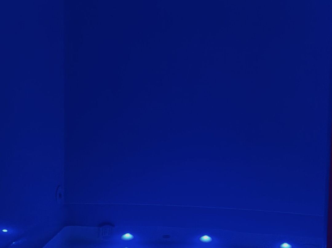 Revival Float Rooms-利默里克必去景点