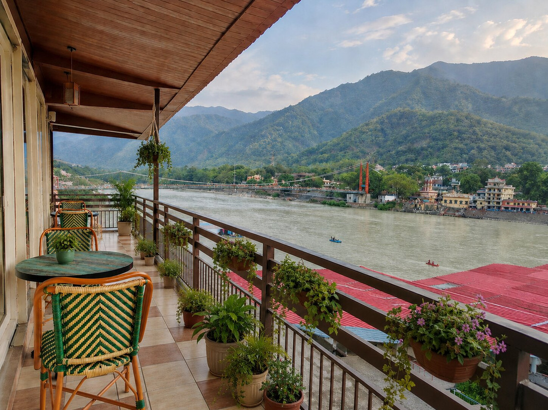Cafe Sansksriti