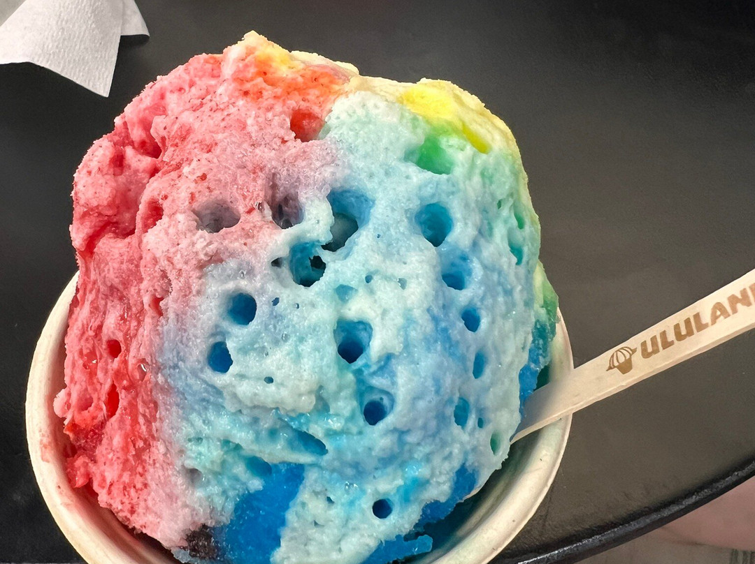 Ululani's Hawaiian Shaved Ice Waimānalo