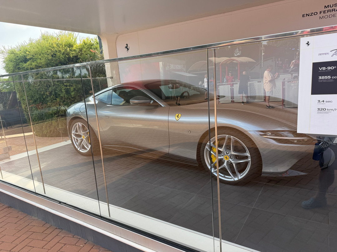 Ferrari Land-Vila Seca必去景点