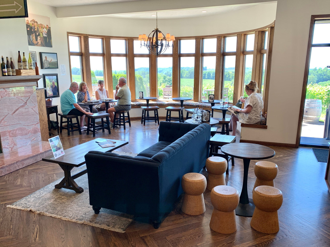 Chateau Chantal Winery & Tasting Room-特拉弗斯城必去景点
