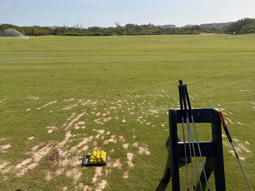 Playa Mujeres Golf Club-Punta Sam必去景点