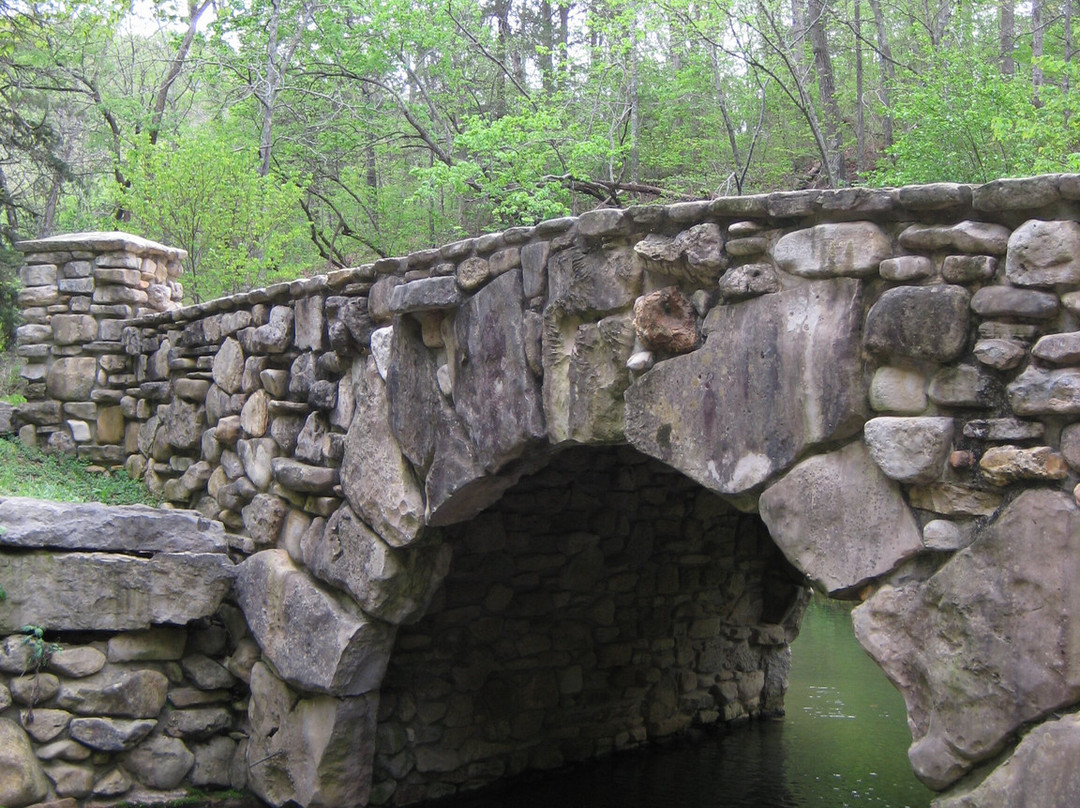 Dogwood Canyon Nature Park-Lampe必去景点