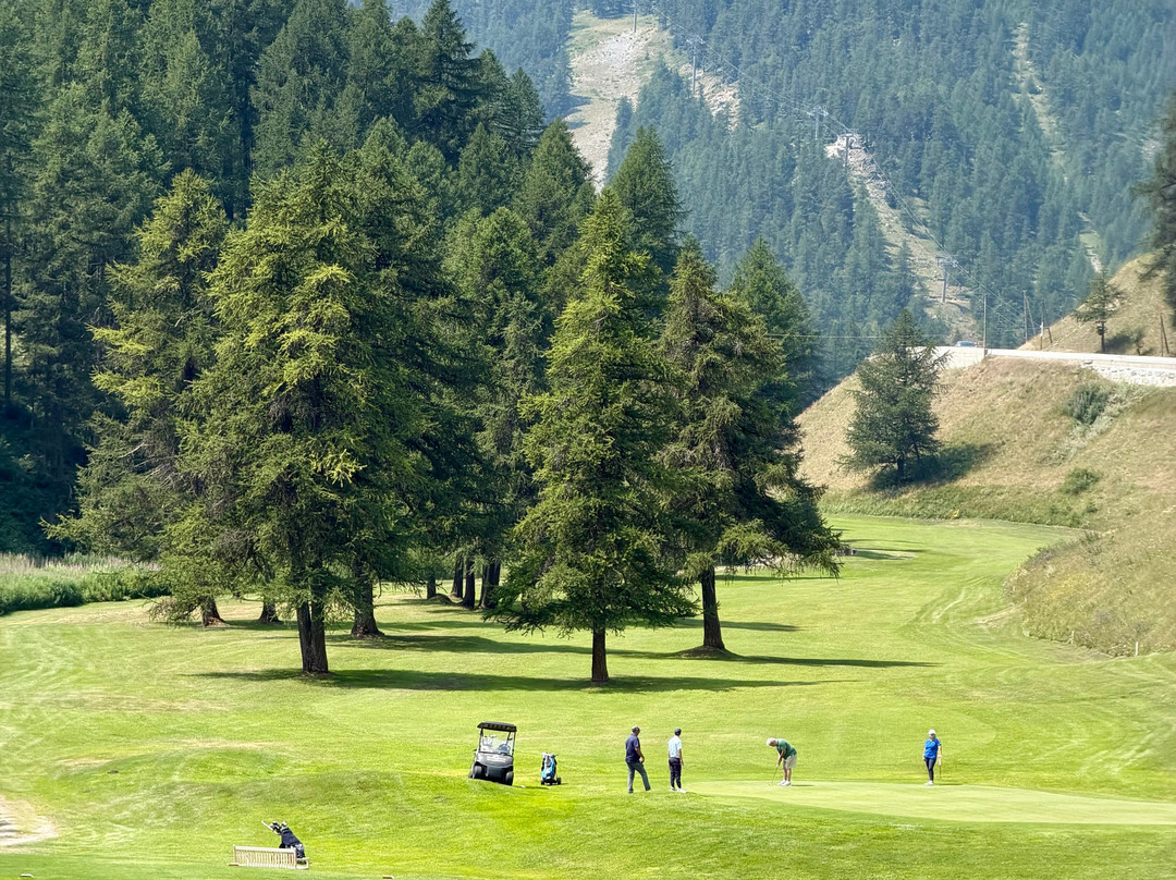 Golf Club Claviere-Claviere必去景点