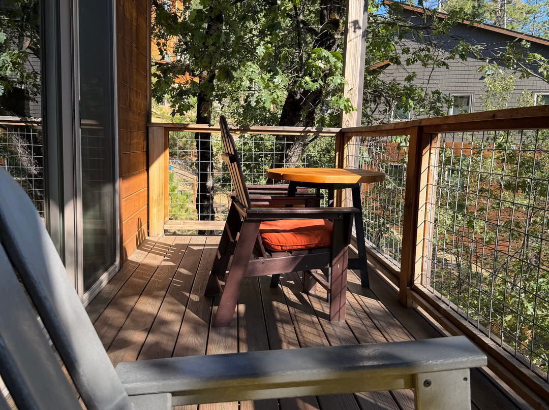 优胜美地拉什溪小屋主图