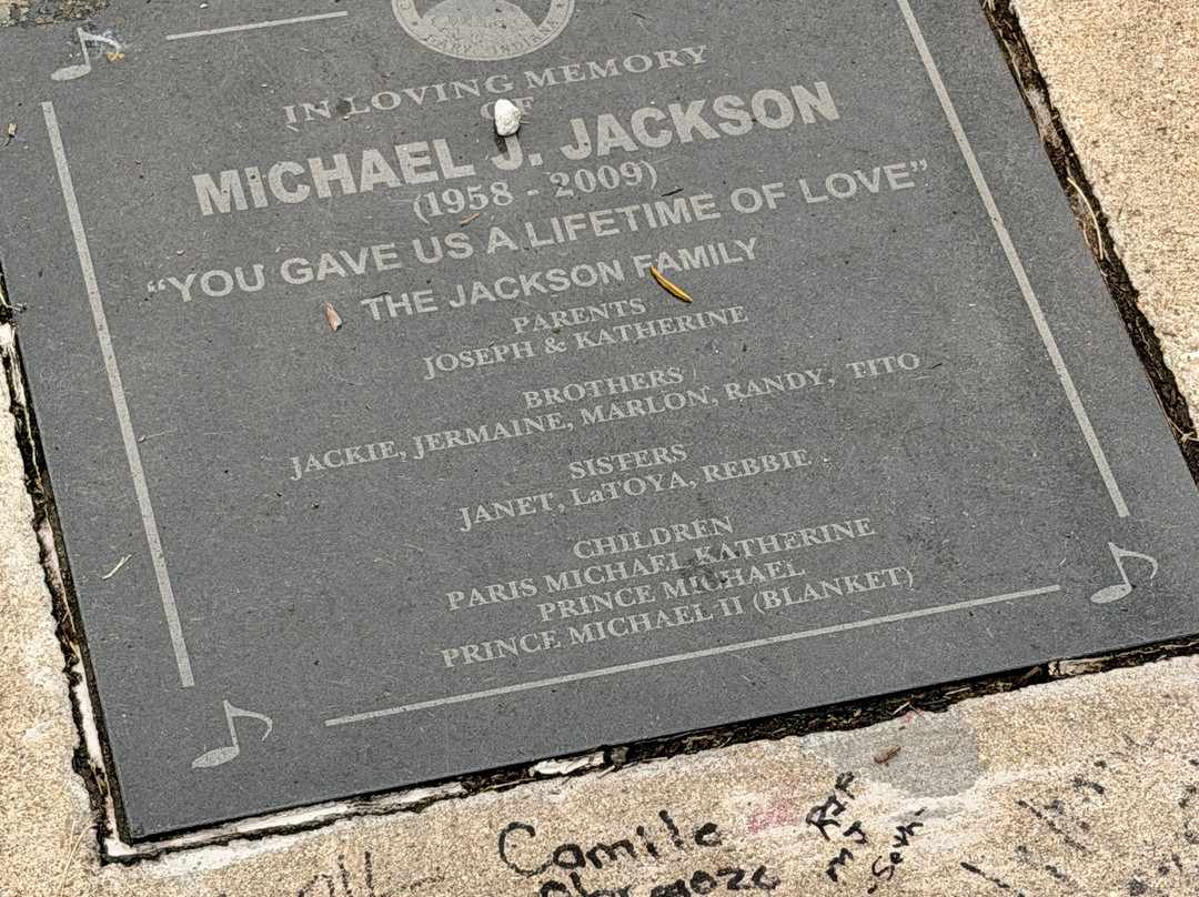 Michael Jackson Family Home-盖里必去景点