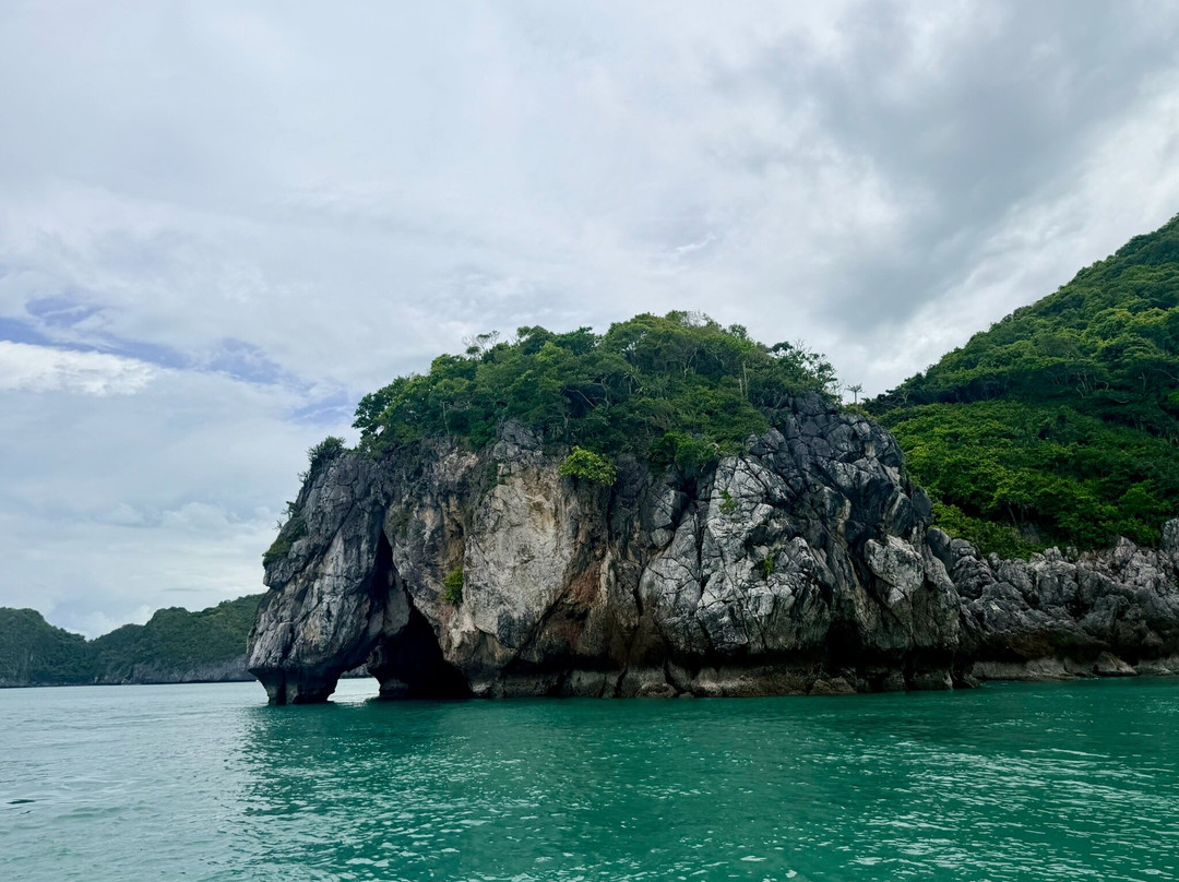 Oceans Elite Yacht Charters-苏梅岛必去景点