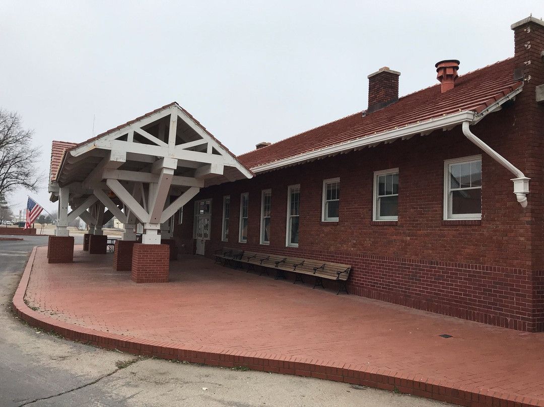 Bristow Historical Depot and Town Square-Bristow必去景点