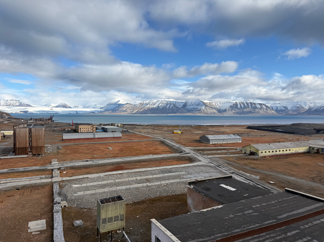 Grumant Arctic Travel Company-巴伦支小镇必去景点