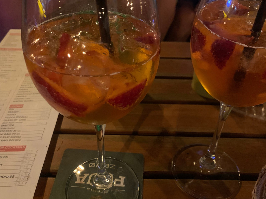 哥克森公寓酒店主图