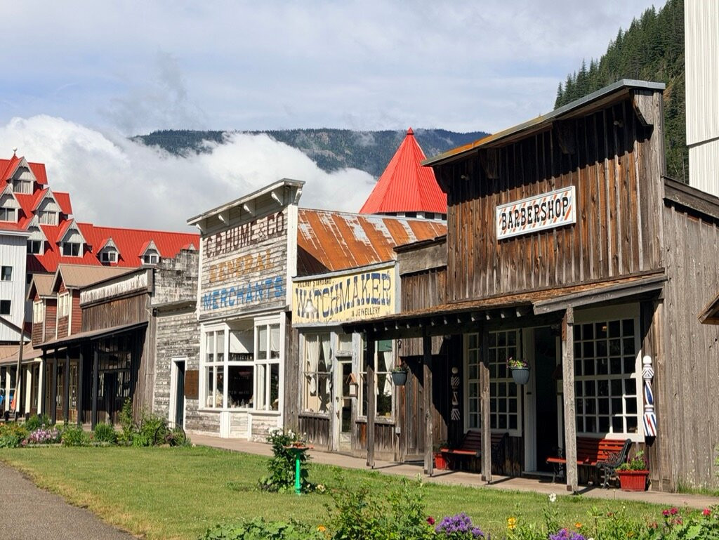 Three Valley Gap Ghost Town-雷夫尔斯托克必去景点