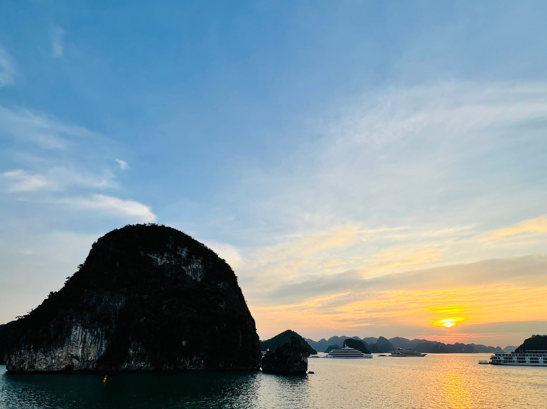 Aime'e Cruises-Quang Ninh必去景点